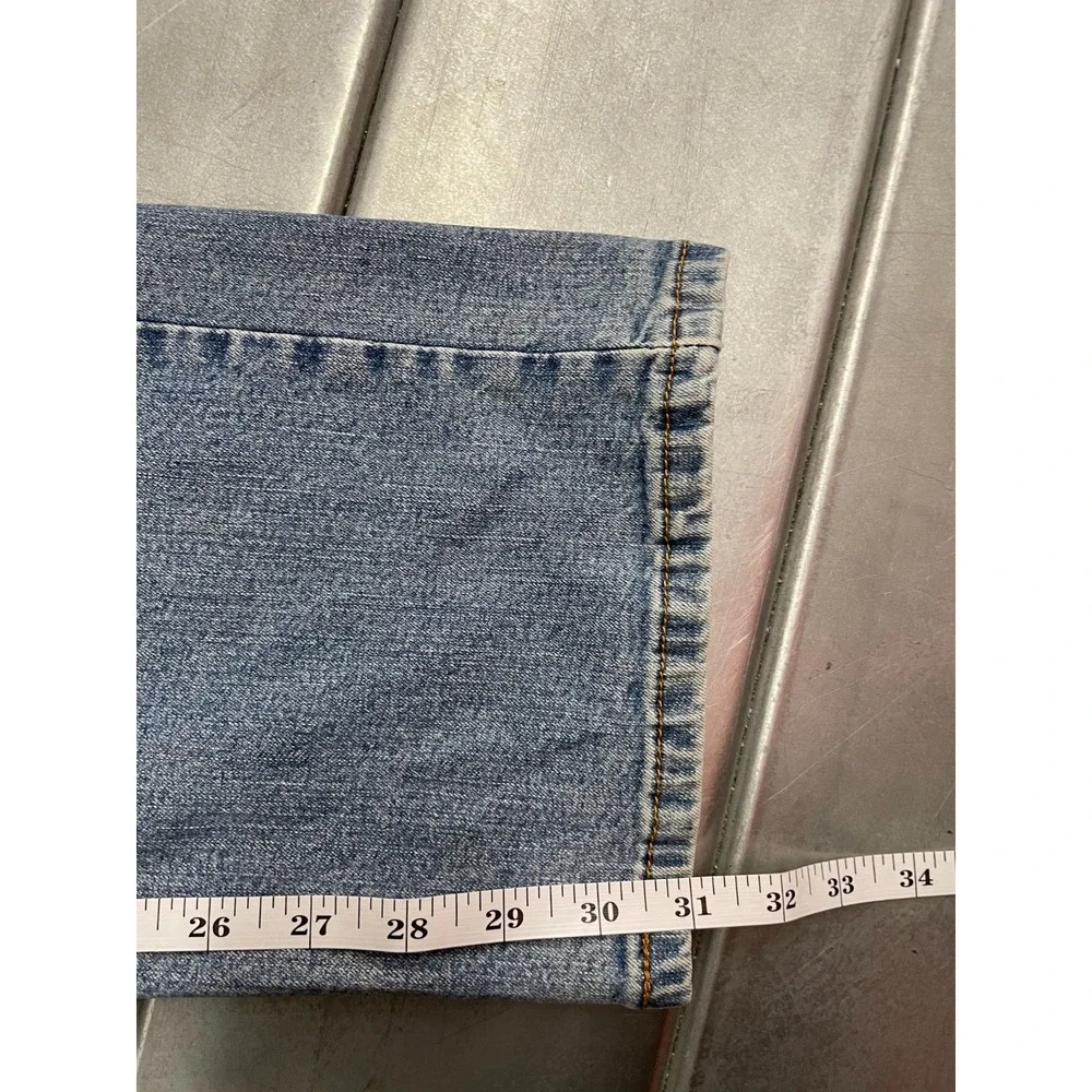 VTG Levis 550 Jeans Womens 12M 30X31 Blue Medium Wash‎ Denim Relaxed Boot Cut